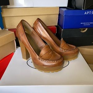 Oxford type heels